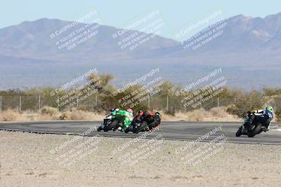 media/Dec-06-2025-CVMA (Sat) [[4a896cc04c]]/Race 4-Formula Middleweight/